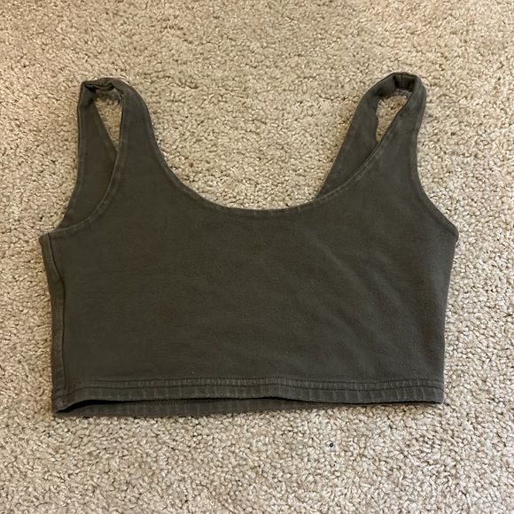 Brandy Melville Tank - Picture 2 of 2